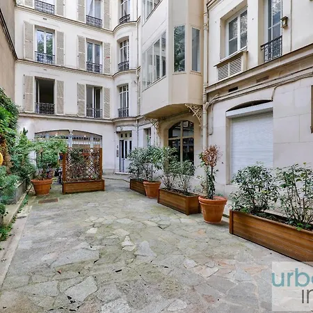 Apartment Urban Flat 75 - Sublime 3bdr Flat Near Les Jardins Du Luxembourg
